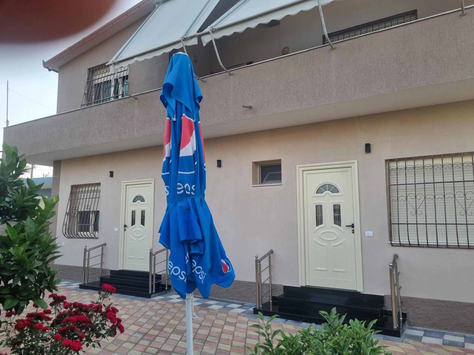 Vila Megi-Rent Room Vlorë Exterior foto