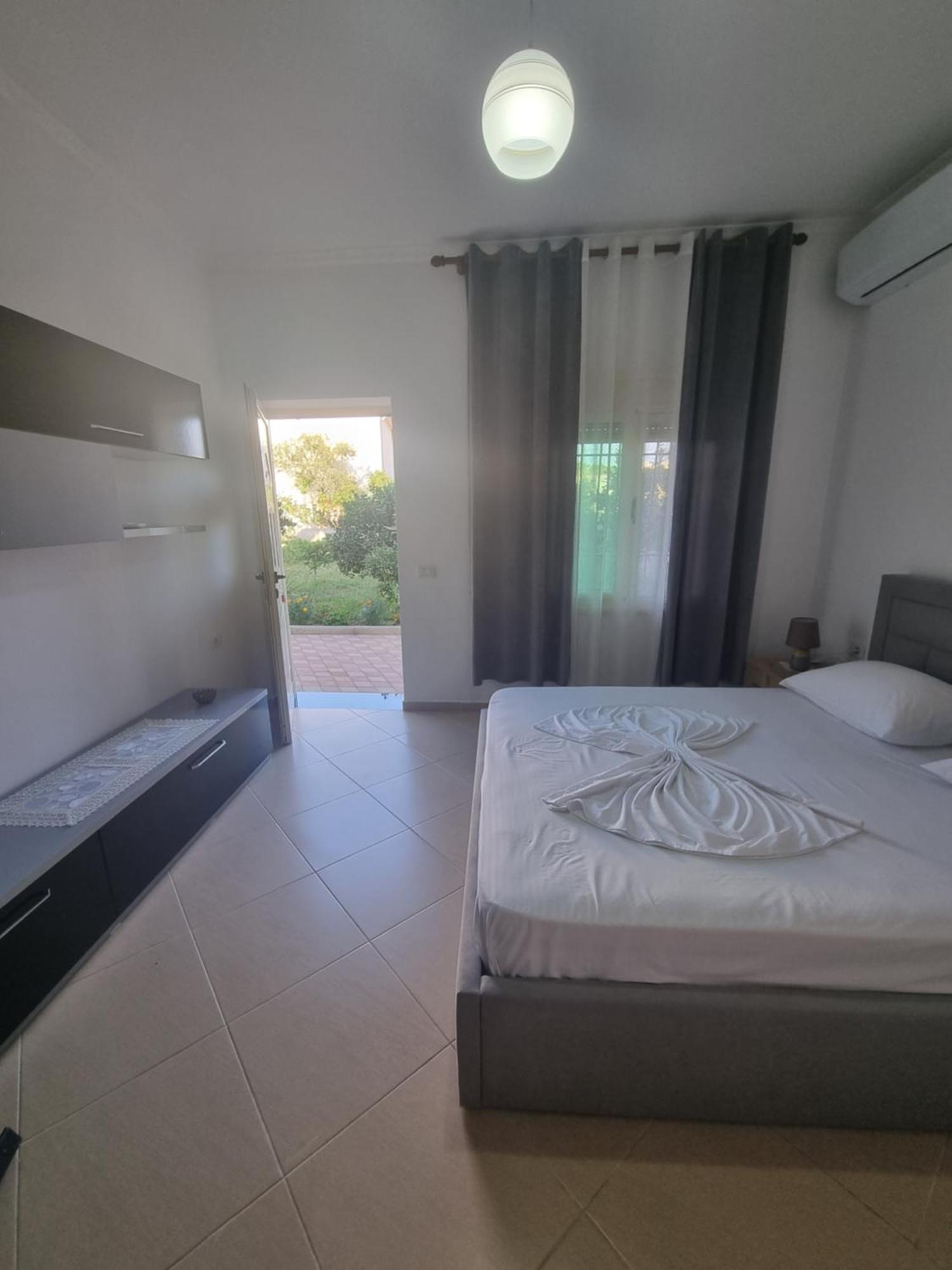 Vila Megi-Rent Room Vlorë Quarto foto