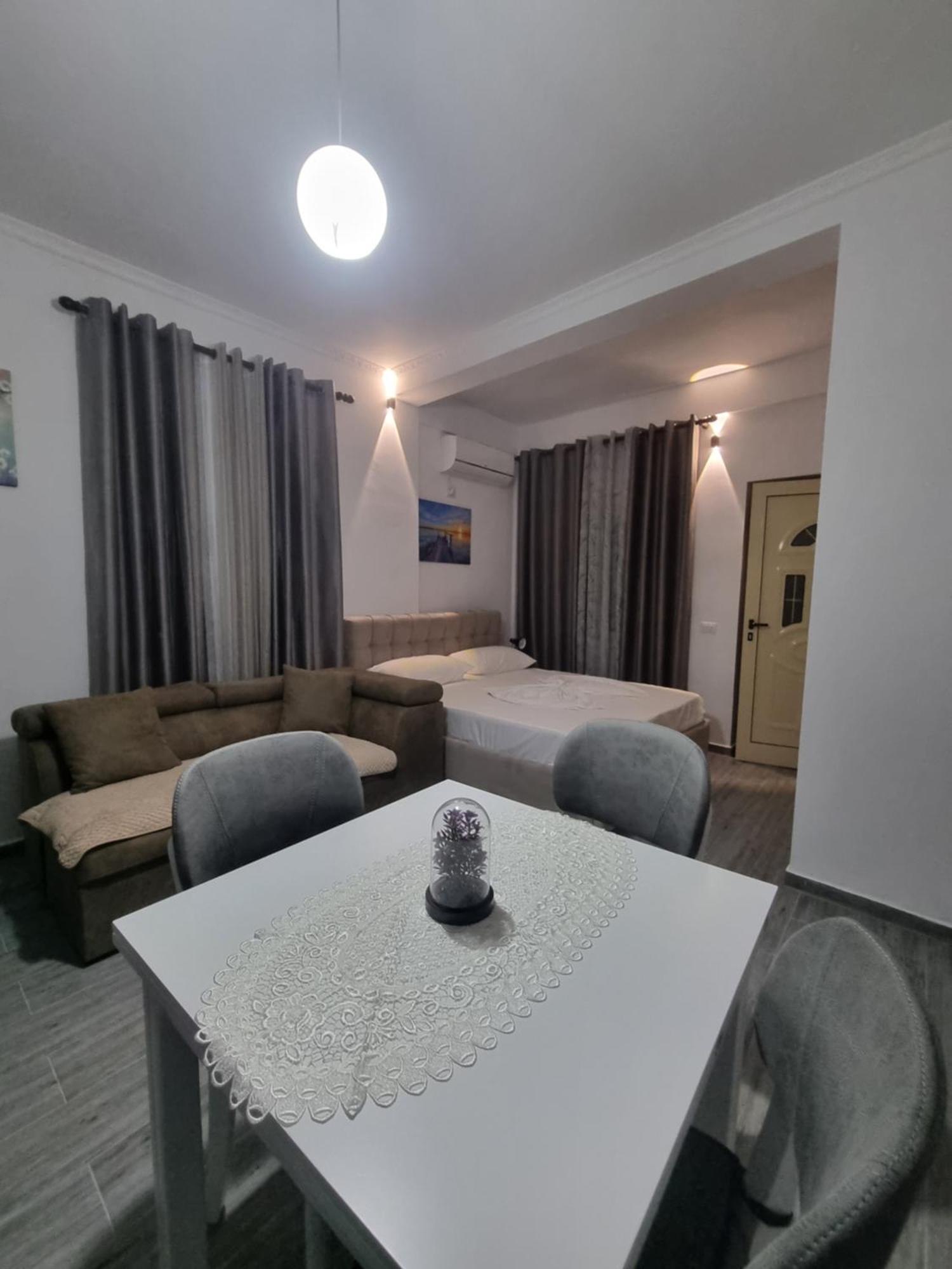 Vila Megi-Rent Room Vlorë Quarto foto